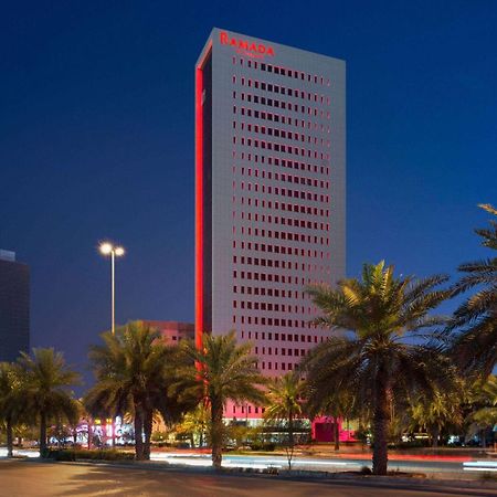 Ramada By Wyndham Riyadh King Fahd Road Экстерьер фото The hotel at night