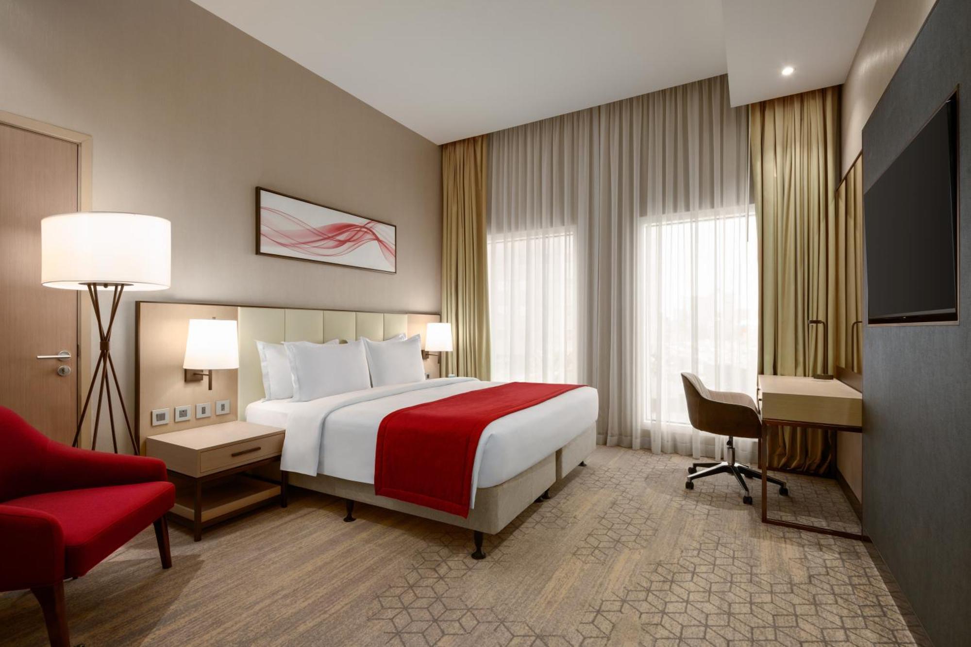 Ramada By Wyndham Riyadh King Fahd Road Экстерьер фото