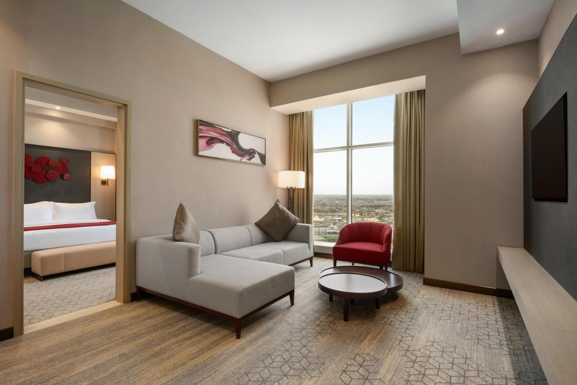 Ramada By Wyndham Riyadh King Fahd Road Экстерьер фото