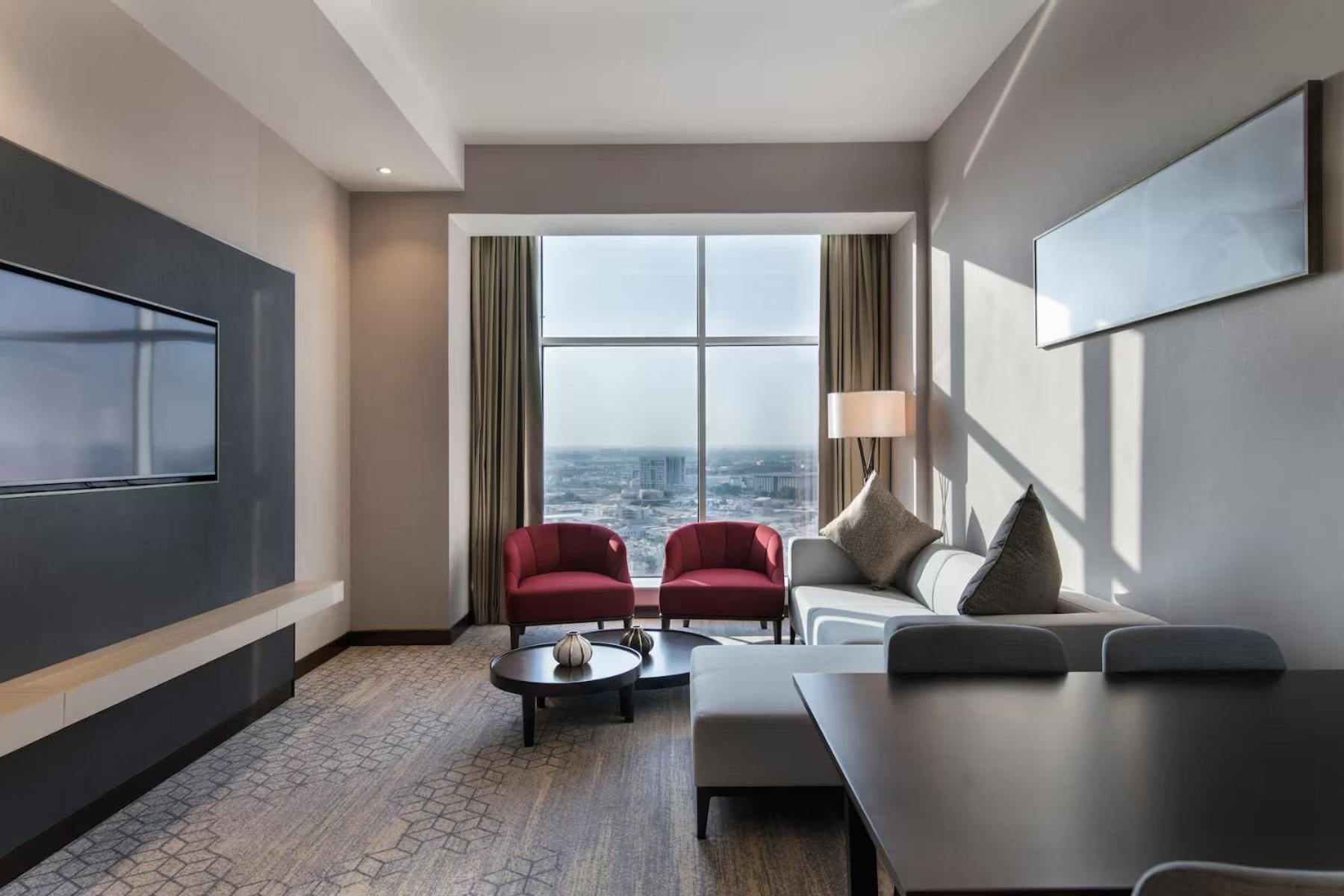 Ramada By Wyndham Riyadh King Fahd Road Экстерьер фото