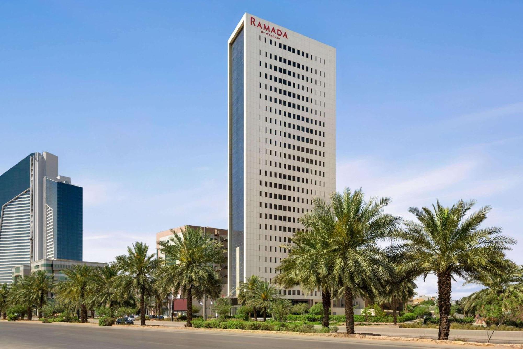 Ramada By Wyndham Riyadh King Fahd Road Экстерьер фото Ramada Hotel, Al Qusais